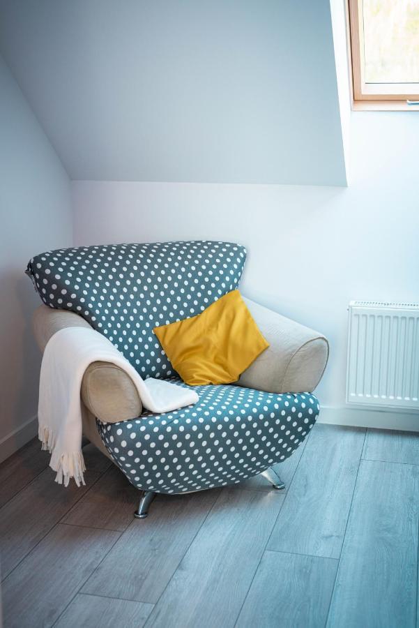 Bieszczadzki Hals - Dom Blizniak Apartment โปลันชิกค์ ภายนอก รูปภาพ