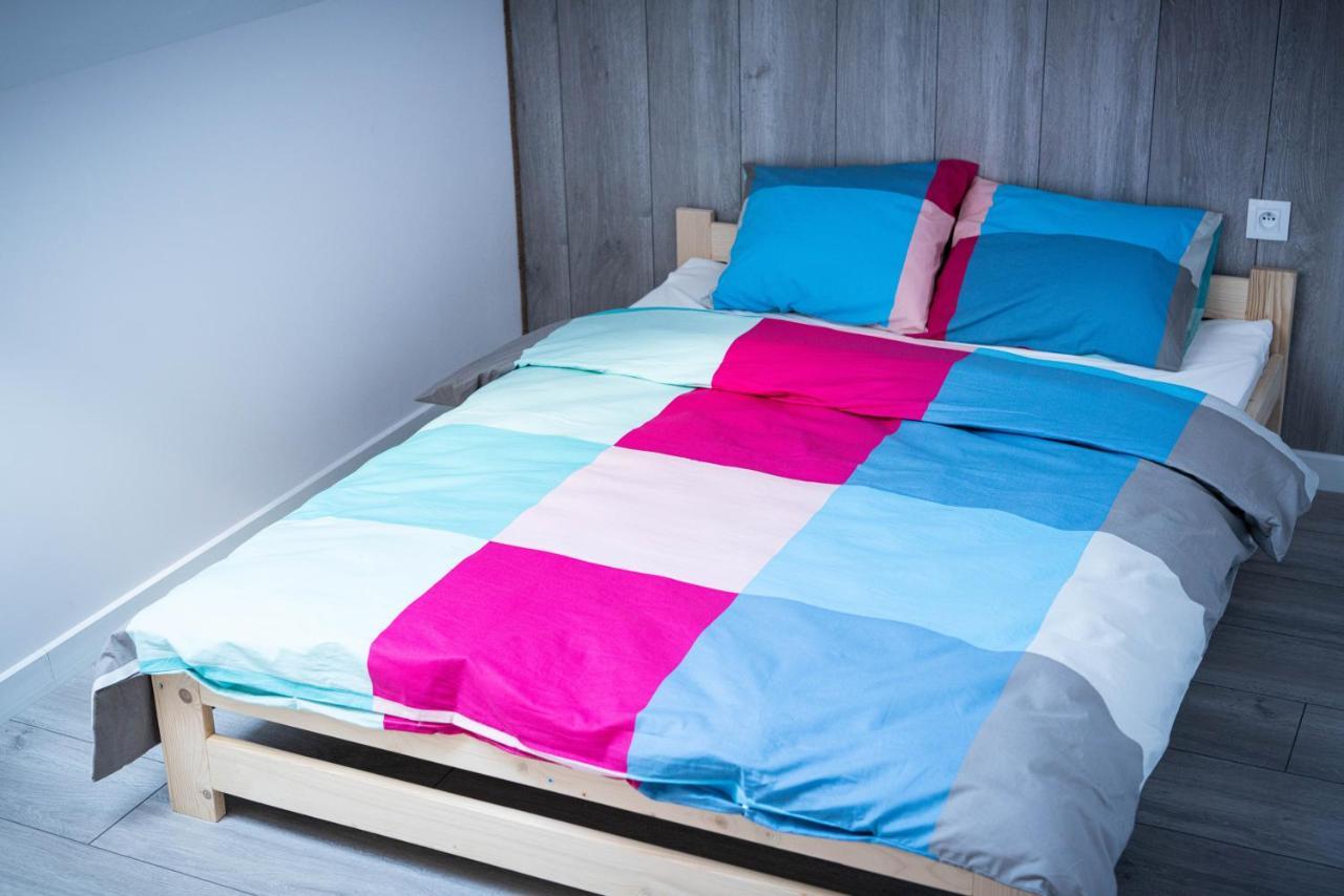 Bieszczadzki Hals - Dom Blizniak Apartment โปลันชิกค์ ภายนอก รูปภาพ
