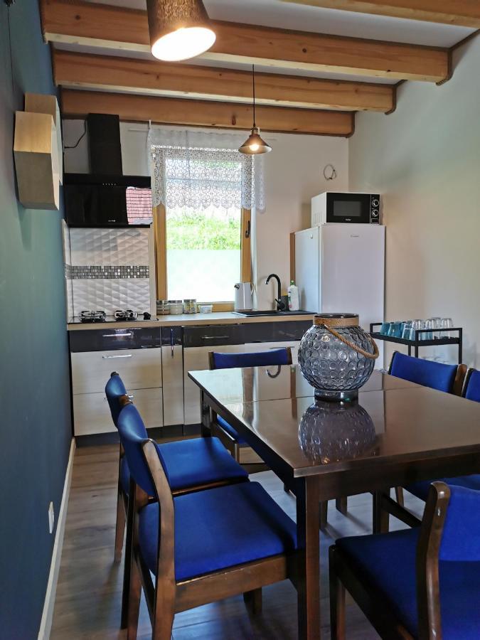 Bieszczadzki Hals - Dom Blizniak Apartment โปลันชิกค์ ภายนอก รูปภาพ